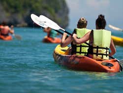 Navegando en kayak