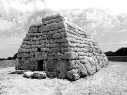 Historia de Menorca: Prehistoria