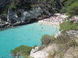 Cala Turqueta desde las alturas